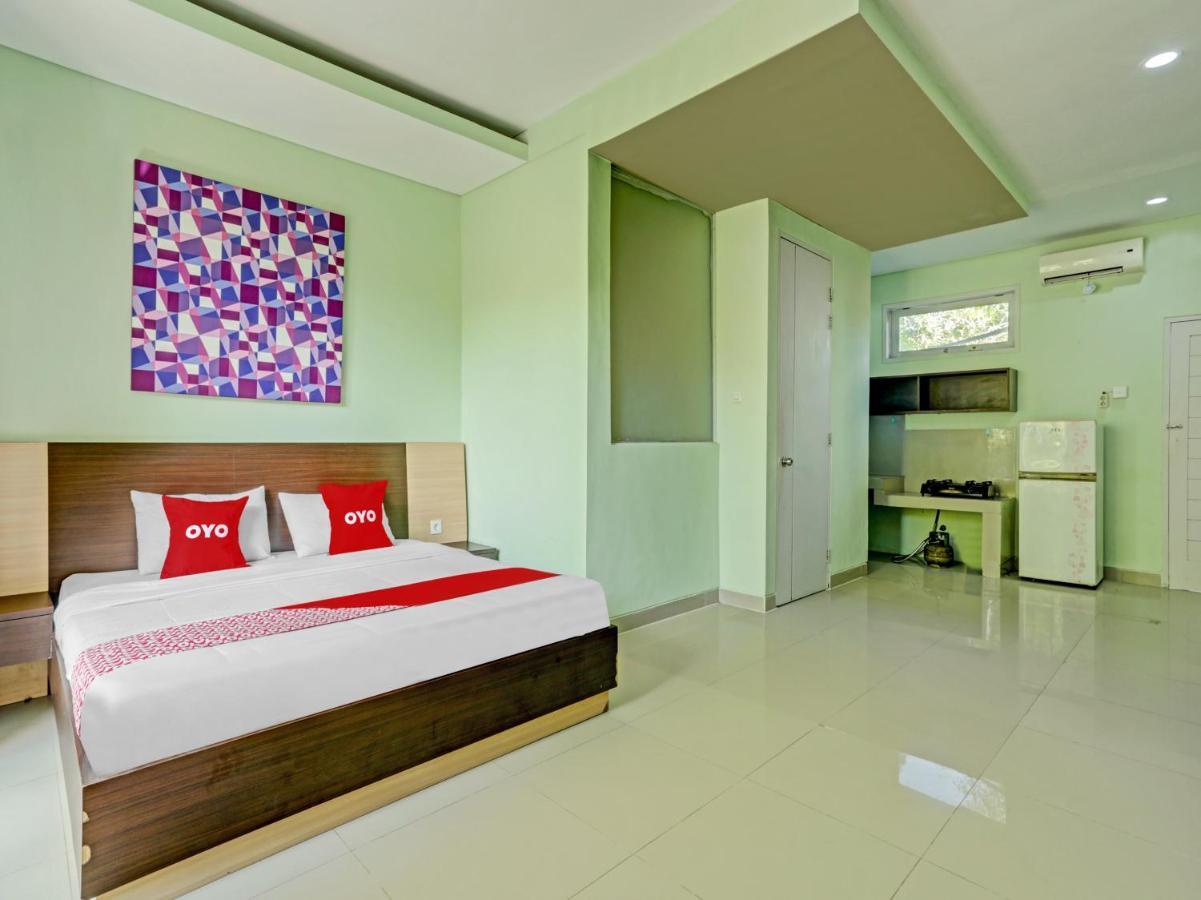 Oyo 90534 Hotel 2*